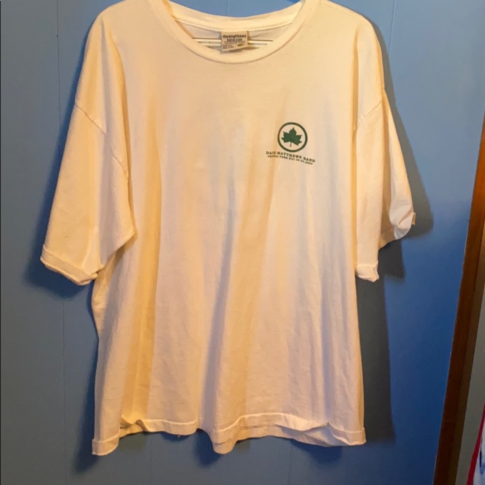 Dave Matthews Band rare and vintage tee!!
